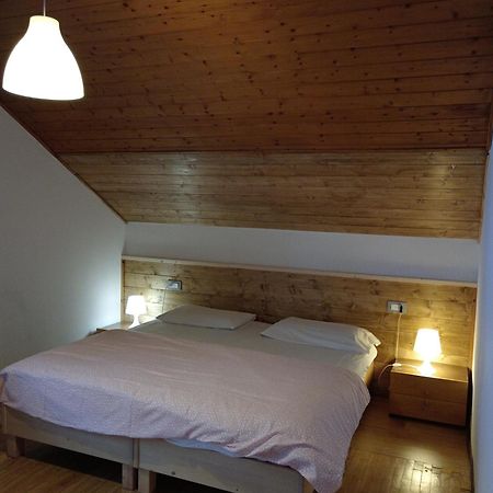 Apartamento La Casa Duron Campitello di Fassa Exterior foto
