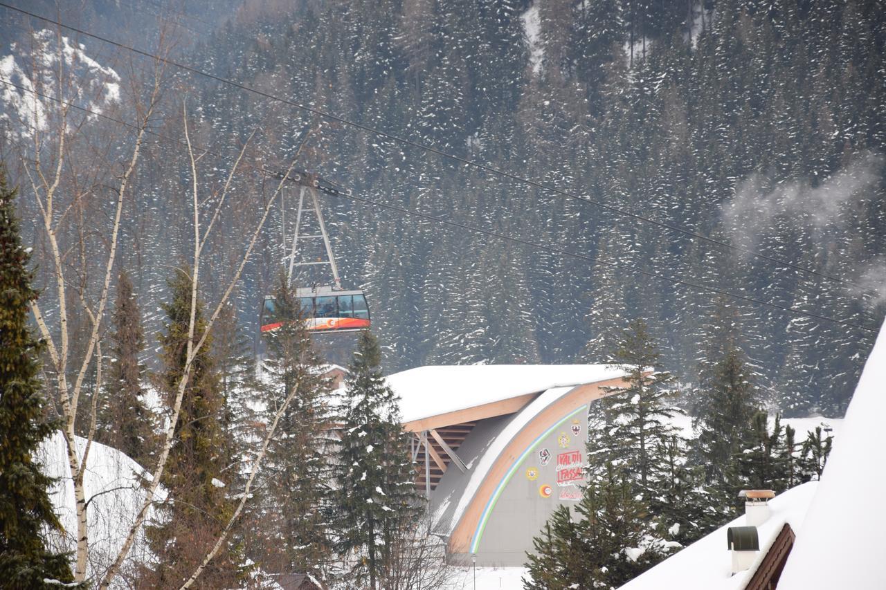 Apartamento La Casa Duron Campitello di Fassa Exterior foto
