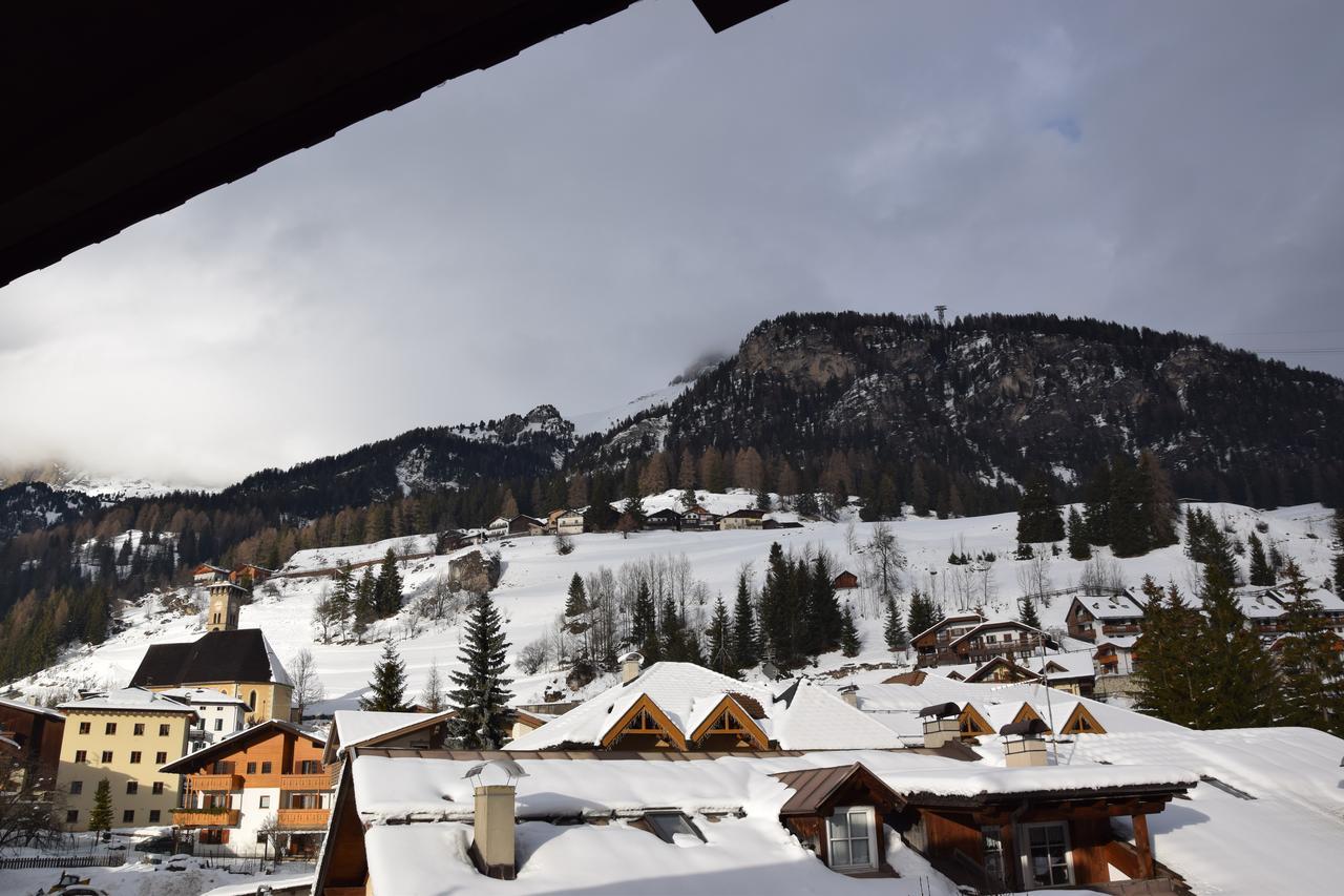 Apartamento La Casa Duron Campitello di Fassa Exterior foto